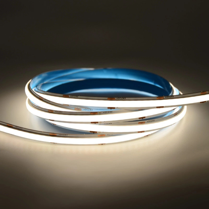 Fita LED COB SCOB 24V acesa em rolo - luz neutra branca