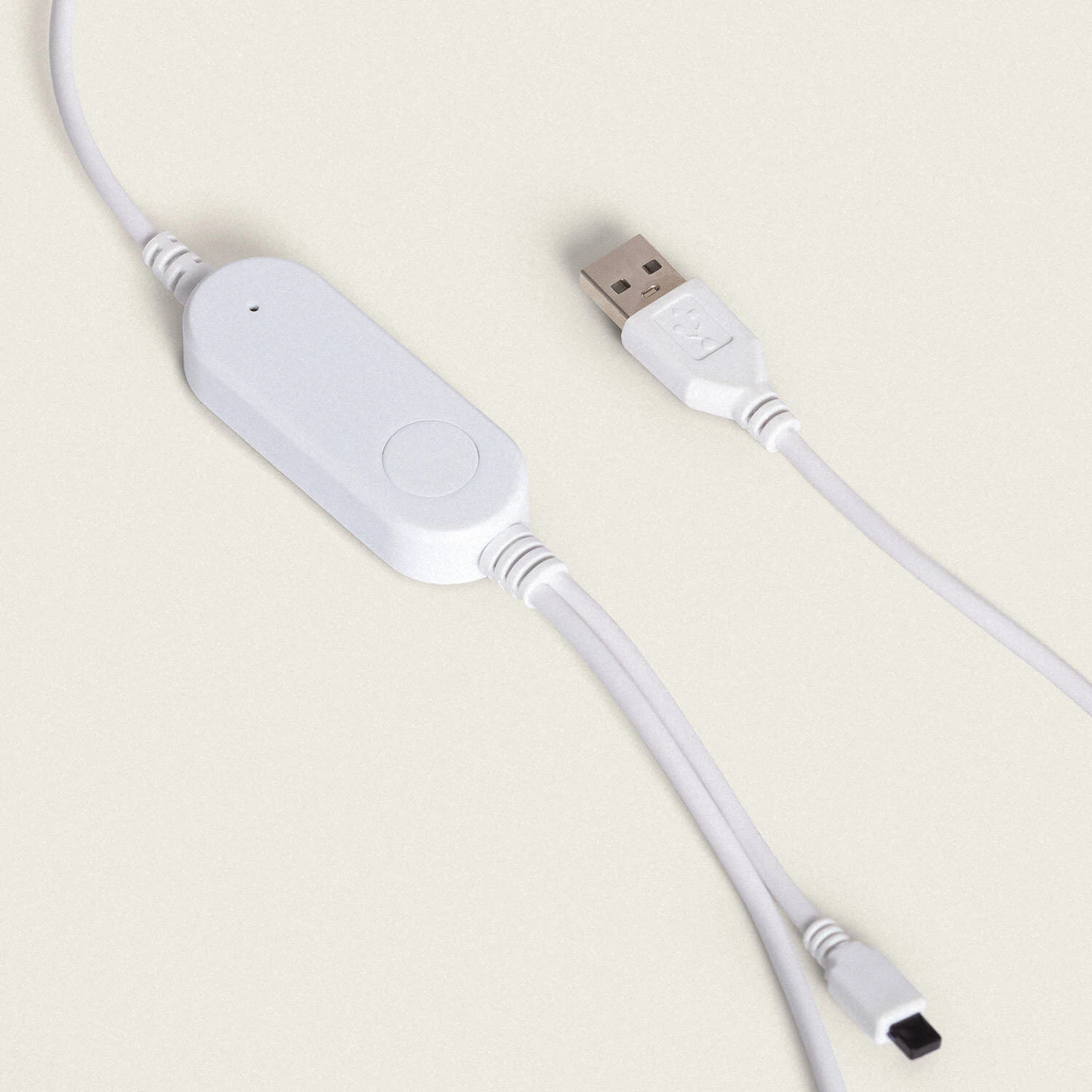 Candeeiro de Pé LED Inteligente RGBIC de Canto 10W | Com Comando (1,5m) adaptador