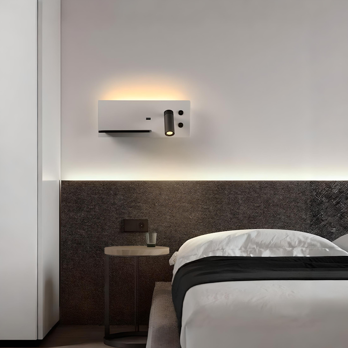 Aplique LED de Parede 7+3W com Porta USB e Prateleira | Luz Quente 3000K | Interior