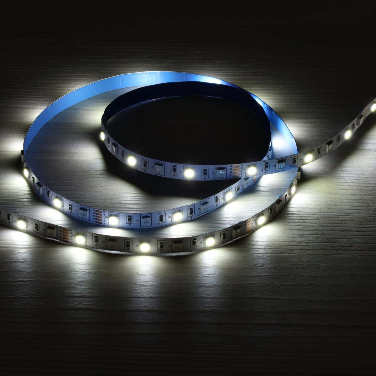 Fita LED RGBW 12V 5m 14.4W/m | SMD5050 60 LEDs/m | IP65 | Exterior | Dimável - branco neutro