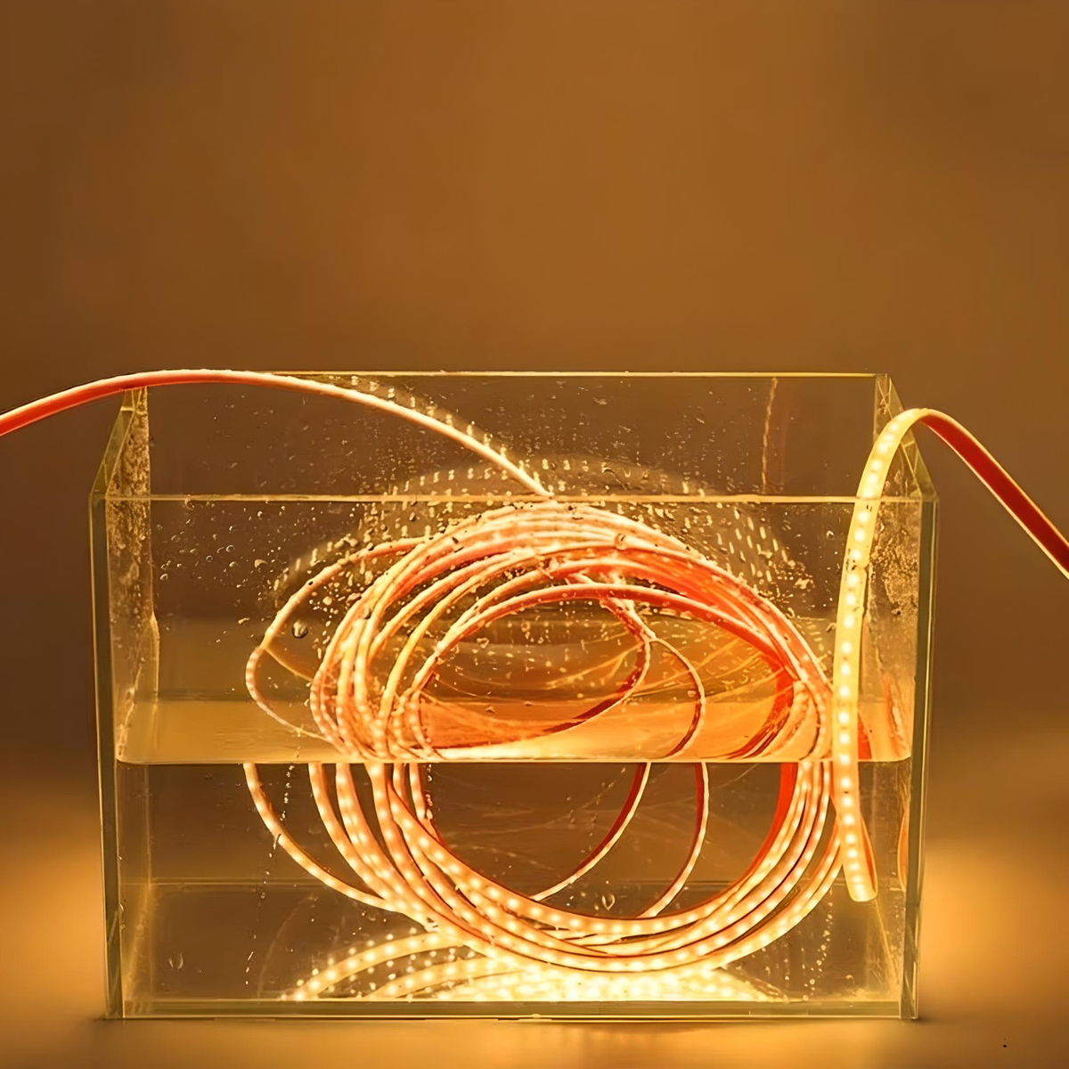 Fita LED 24V IP67 impermeável submersa em água — teste de resistência