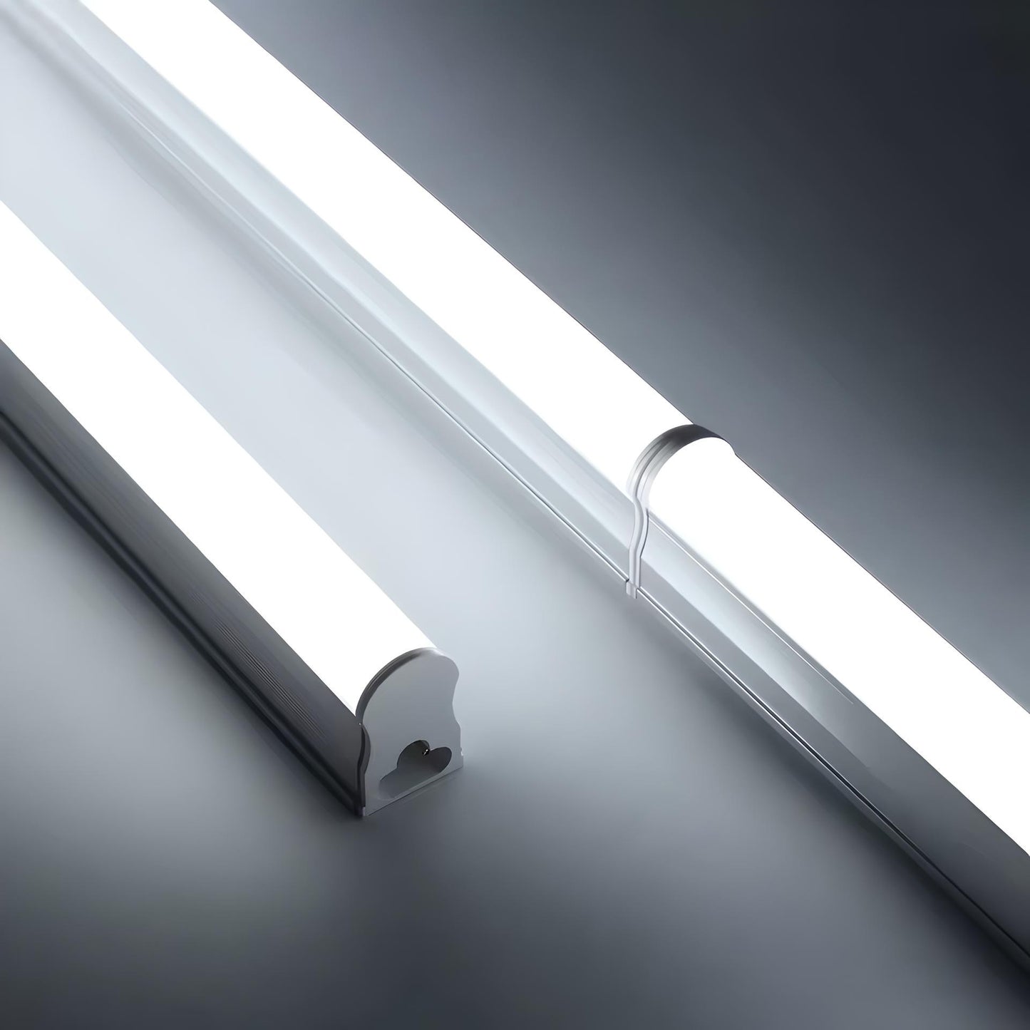 Tubo LED T5 9W 60cm Conectável 900lm Difusor Opaco