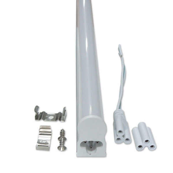 Tubo LED T5 9W 60cm Conectável 900lm Difusor Opaco