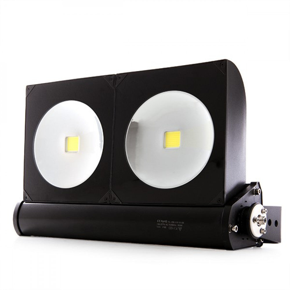 Holofote LED IP65 150W 13550Lm 100.000H