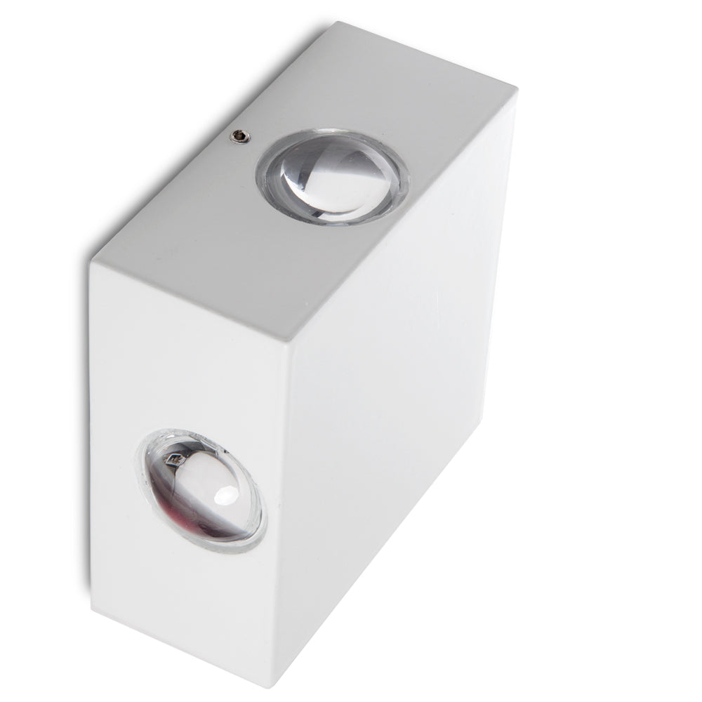 Aplique LED 4W 259Lm 2700ºK Samantha IP65 40.000H [TH-820-WW]