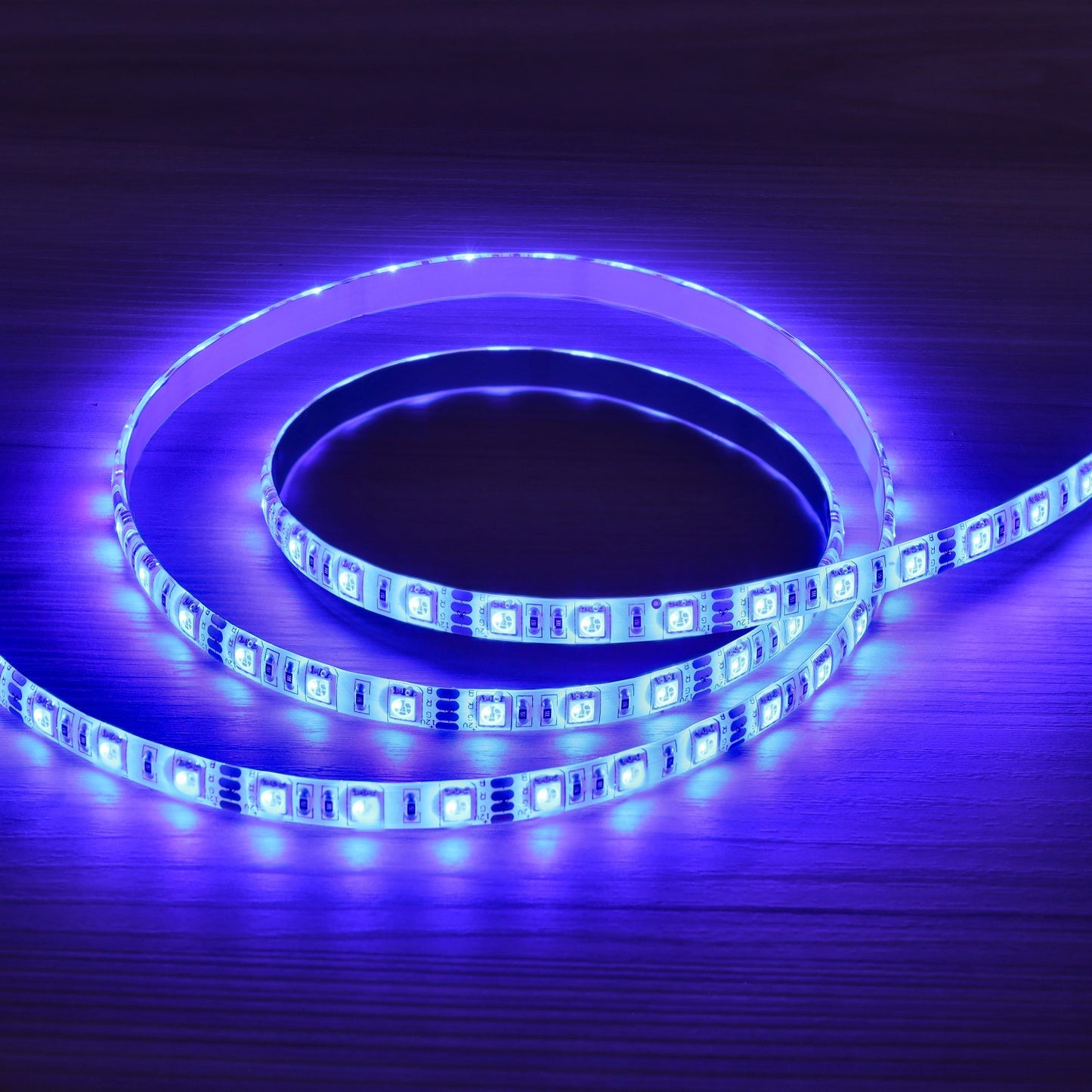 Fita LED RGB 12V 5m 14.4W m IP65 Impermeável SMD5050